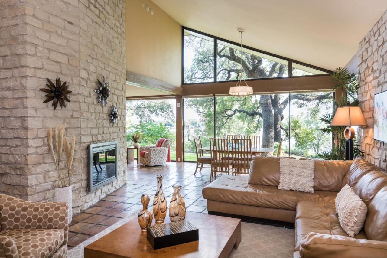 Inn On Lake Granbury Εξωτερικό φωτογραφία